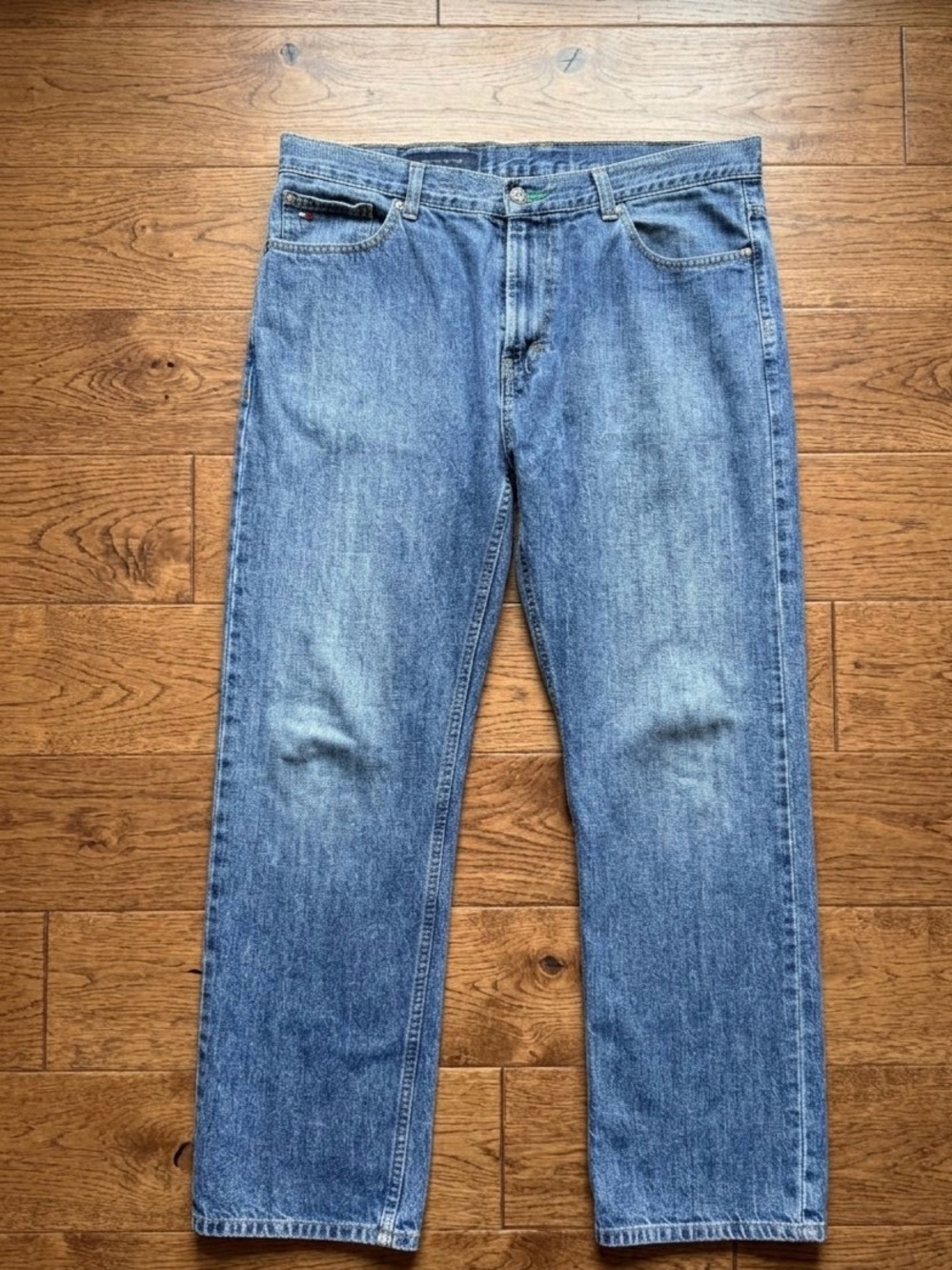 Tommy Hilfiger Custom Straight Jeans Men's 34x30 Medium Wash Classic Denim